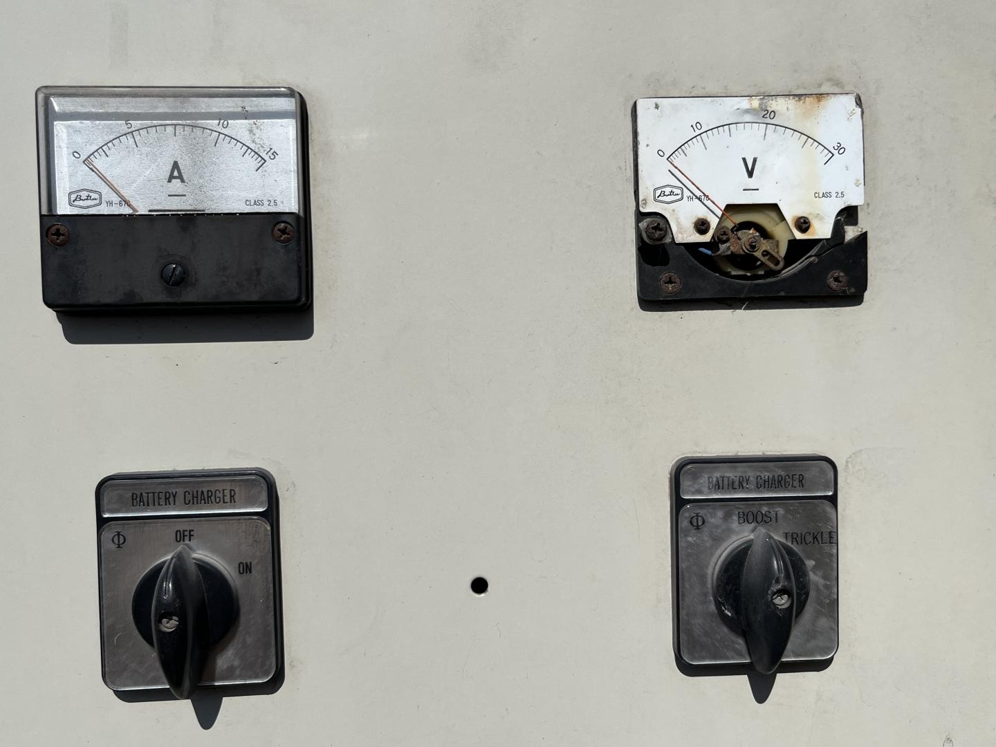 ./imagenes/INVOICE/2019/16299/PLANTA DE LUZ KOHLER 125 KW (22).JPG